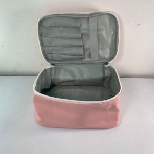 COSMETIQUERA WANDA personalizada